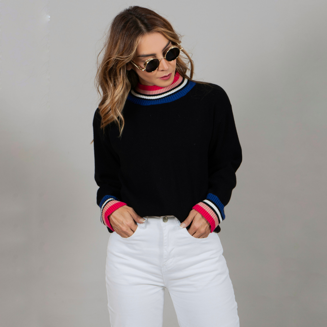 Sueter negro arcoiris