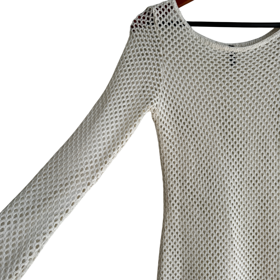 Vestido tejido hueso