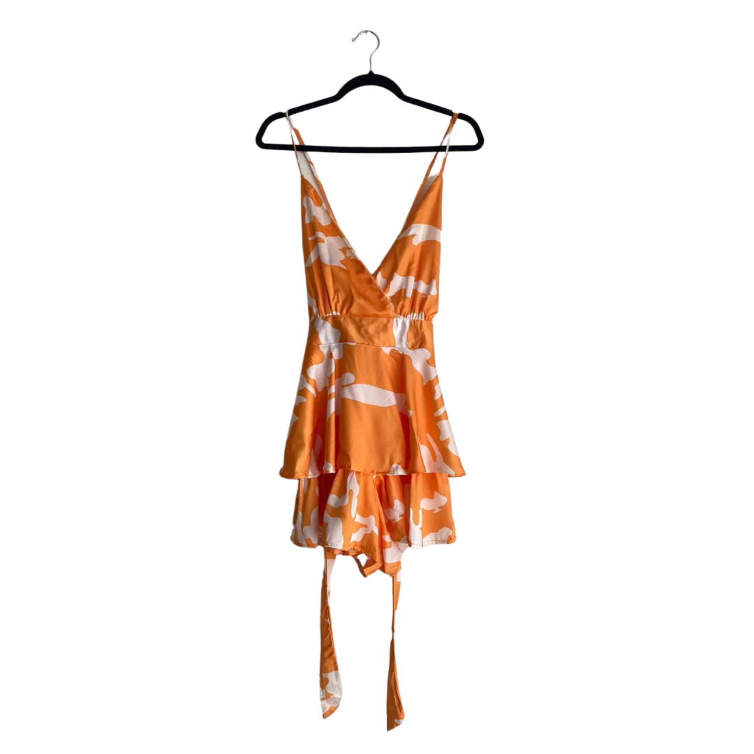 Vestido corto naranja con blanco