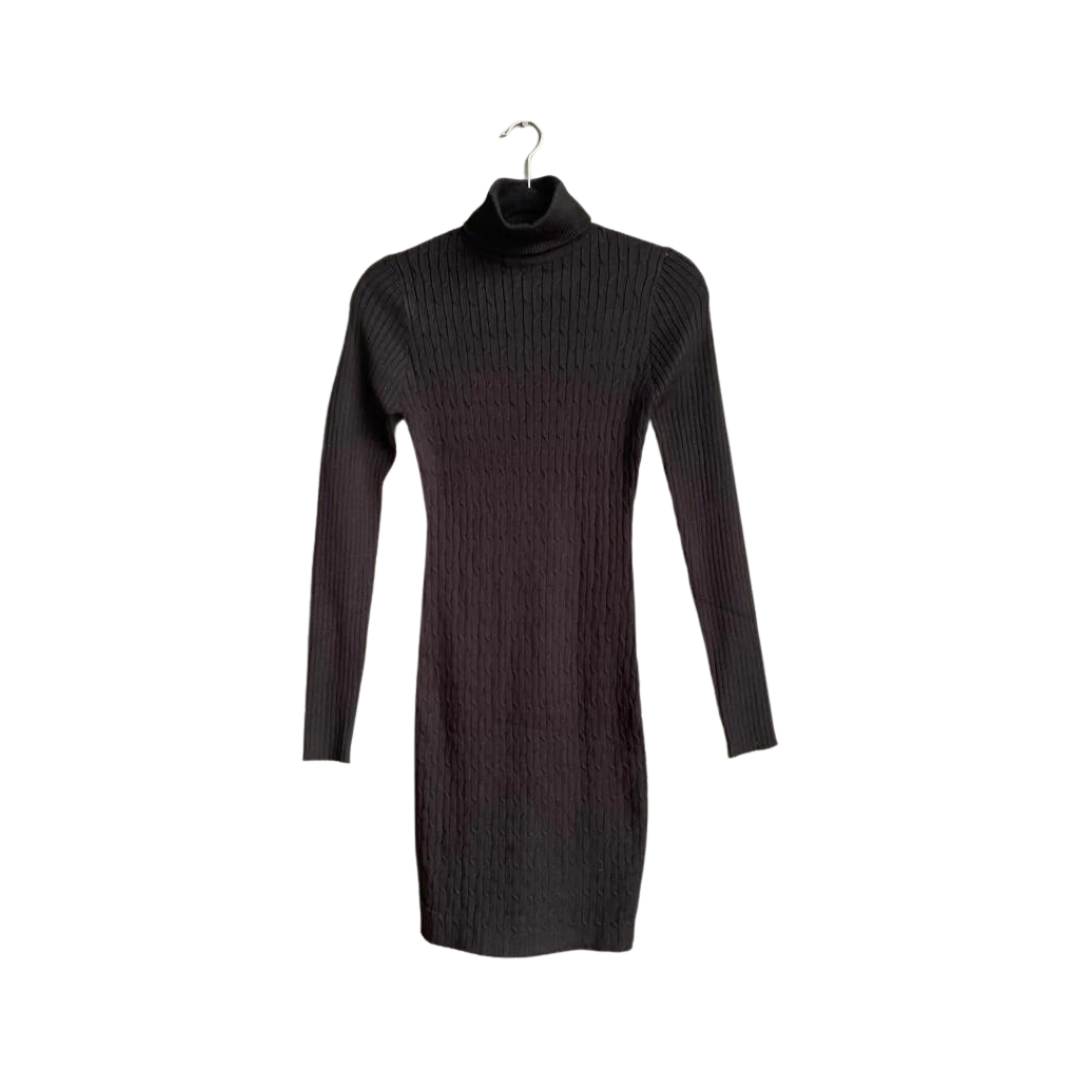 Vestido tejido negro cuello alto