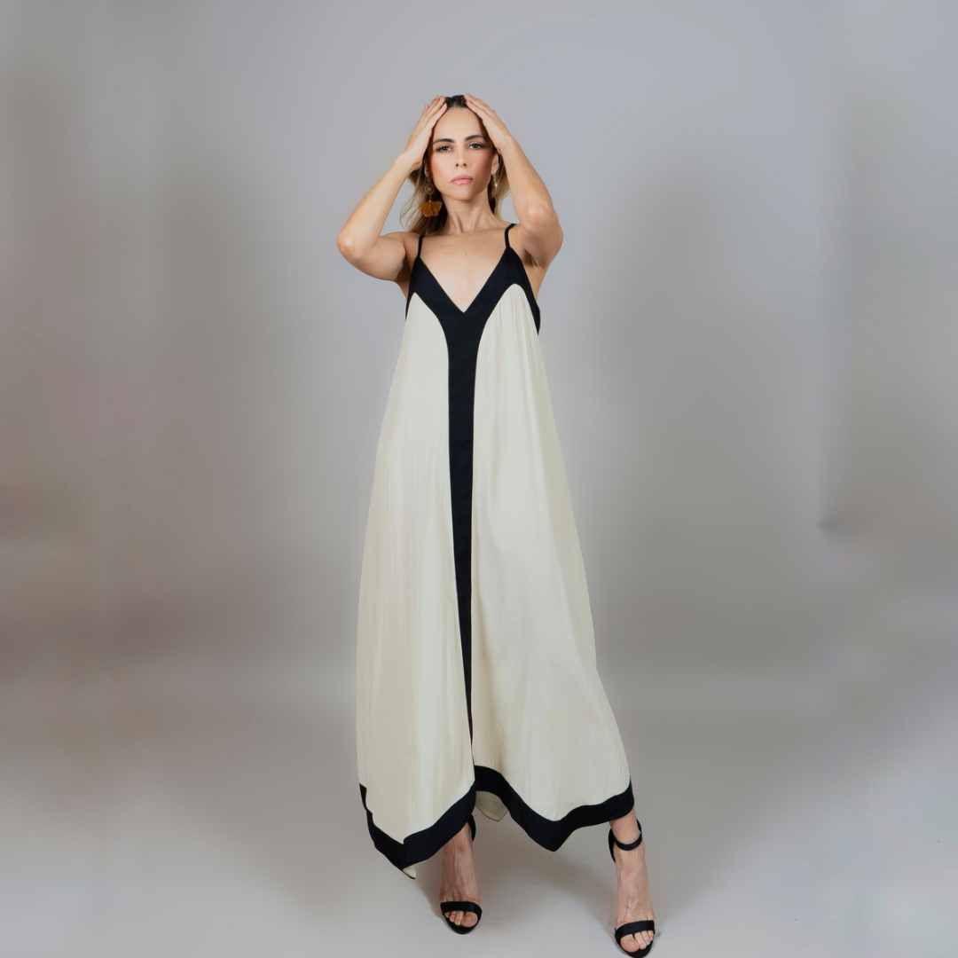 Vestido hueso largo línea vertical